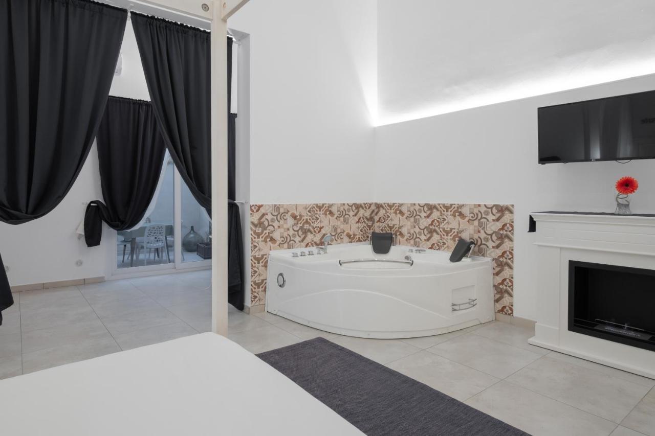 Ada Suites & Spa Lecce Exterior foto